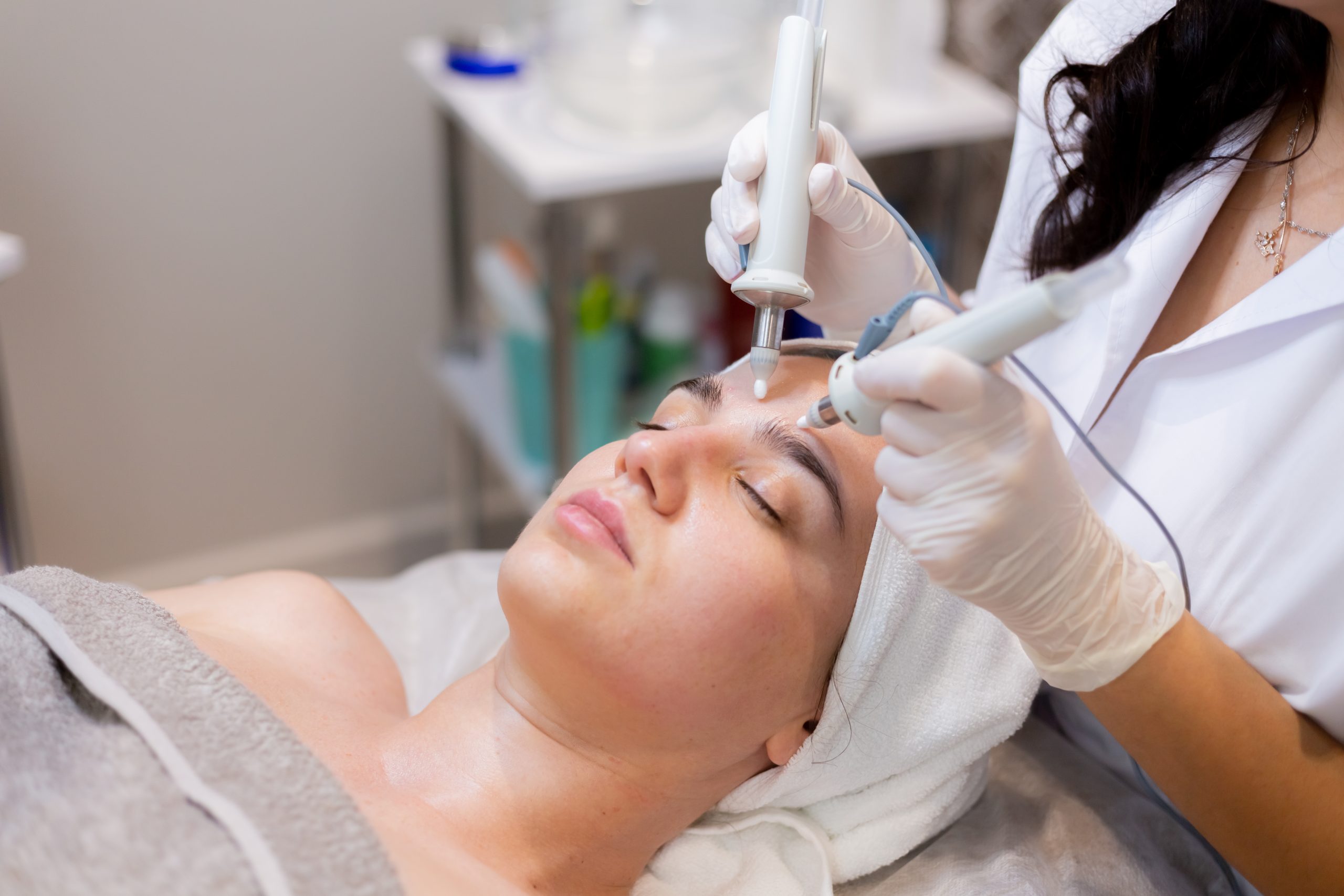 HydraFacial treatment in Montreal